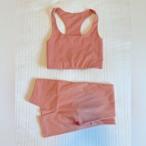 Girlfriend Collective Activewear Workout Set | XSTop & XXS bottoms Paloma